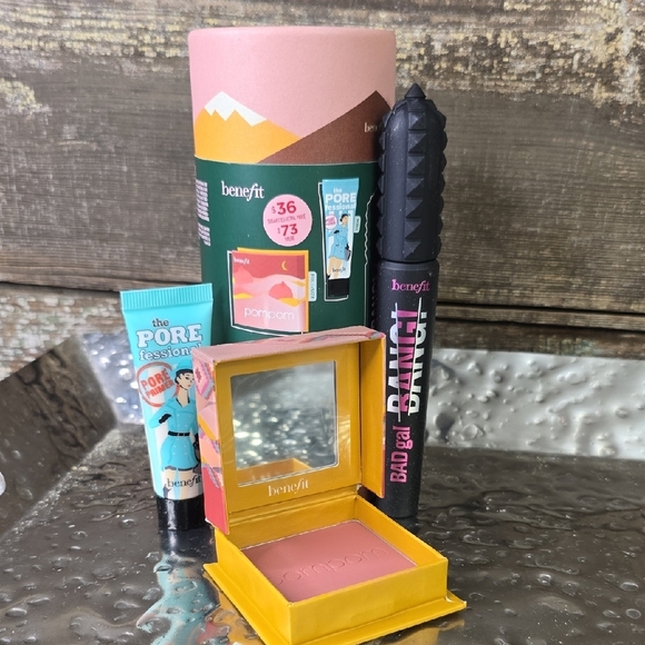 Benefit Cosmetics Blush, Mascara, and Primer Set, NWT - Picture 1 of 4
